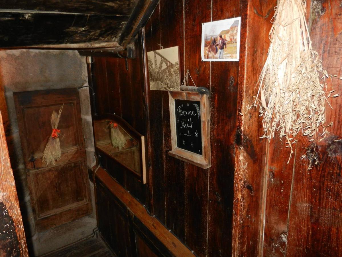 Auberge Paysanne Loubaresse  Exterior foto
