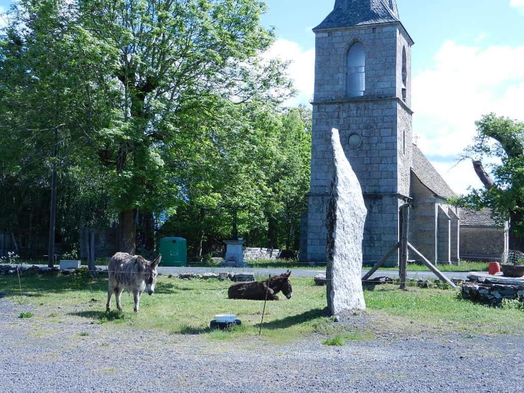 Auberge Paysanne Loubaresse  Exterior foto